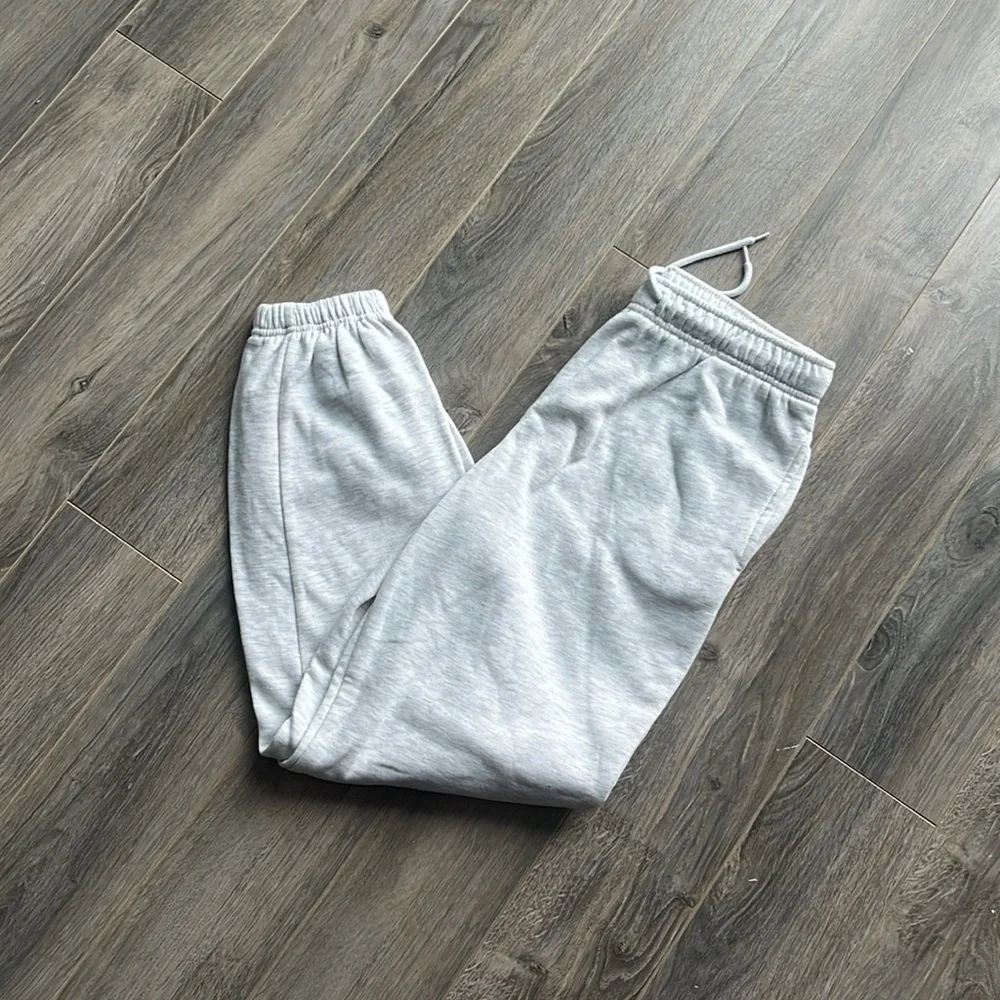 Urban Planet Grey Sweatpant Joggers - Picture 2 of 5